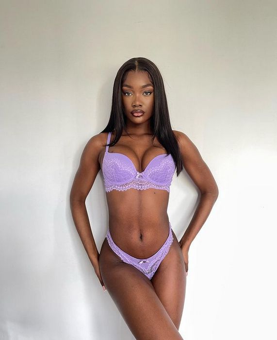 Почему девушки отвергают запросы на вызов чаще всего? Почему девушки отвергают запросы на вызов чаще всего?